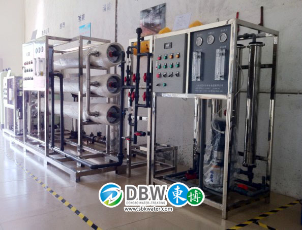 電池油漆用工業(yè)超純水機(jī),去離子超純水機(jī),東博實(shí)驗(yàn)室超純水機(jī)廠家 電池油漆用工業(yè)超純水機(jī),去離子超純水機(jī),東博實(shí)驗(yàn)室超純水機(jī)廠家